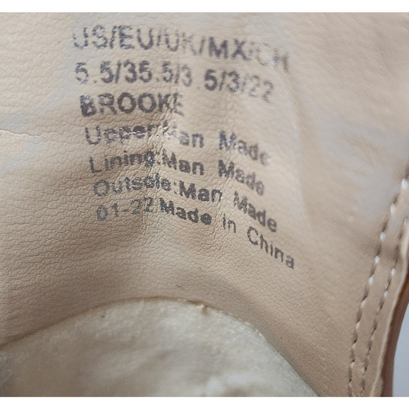 Kenneth Cole Sandals In Color Buff, Size 5.5 NIB - Picture 7 of 9